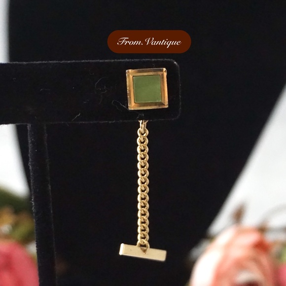 👔 VINTAGE Men Suit Square Green Tile Golden Tie Clip with Chain 🔗 - Picture 1 of 6
